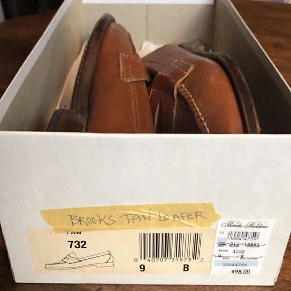 Brooks Brothers Vintage 90’s tan penny loafer #732 size 9B main image 5
